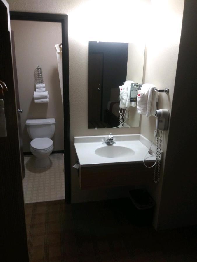 Super 8 By Wyndham Albuquerque West/Coors Blvd Hotel Buitenkant foto